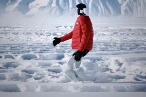 ربات انسان‌نما ۱۳۰ هزار قدم در یخبندان پیاده‌روی کرد
