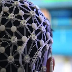 اولین آزمایش موفقیت‌آمیز رابط بی‌سیم مغز و رایانه در فضا