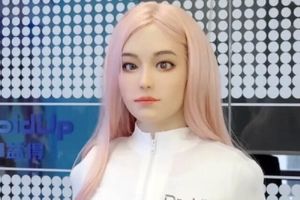 «مویا» رباتی که باور نمی‌کنید انسان نباشد