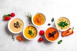 ۱۴ دلیل برای این که همیشه سوپ بخورید