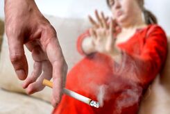 «دود دست دوم» خطر مرگ جنین و مادر را دو برابر می‌کند