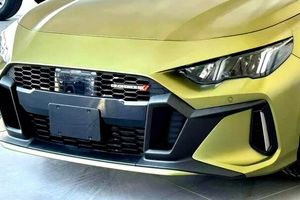 قیمت خودروی وارداتی ایران با نشان آمریکایی