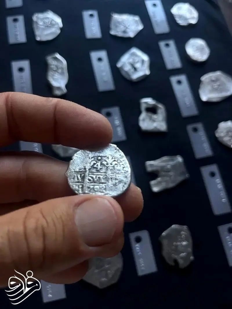 کشف گنج یک میلیون دلاری ۳۰۰ ساله + عکس