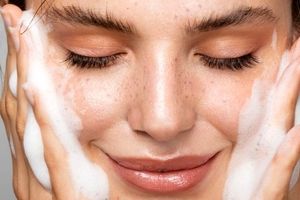 چه شوینده ای برای پوست مناسب است؟ 