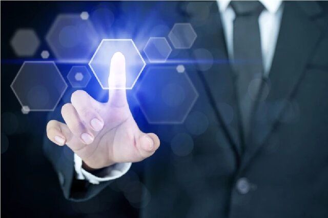 آنچه را که می‌بینید، حس کنید