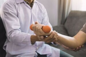 تولید داروی دانش‌بنیان‌ ایرانی برای درمان آتروفی نخاعی عضلانی