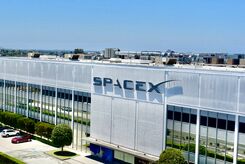 شکل‌گیری اتحاد فضایی علیه ایلان ماسک