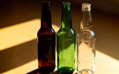 چرا بطری‌ ماءالشعیر سبز یا قهوه‌ای است؟ ‎پاسخ چیزی نیست که انتظارش را دارید 