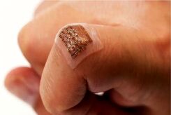 تبدیل هر پارچه‌ای به فناوری پوشیدنی با وصله‌های فلز مایع