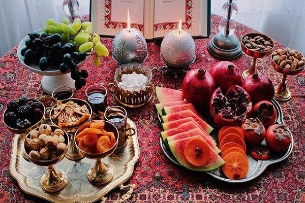 خوراکی‌های مفید برای شب یلدا کدامند؟/ از پرخوری پرهیز کنید