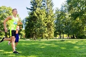 دویدن در پارک رضایت از زندگی و رفاه را افزایش می‌دهد 