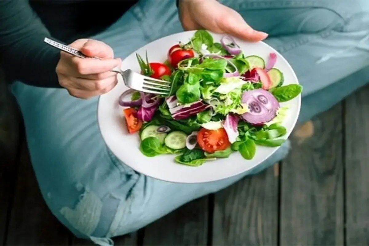 خطر خوردن سالاد به جای شام