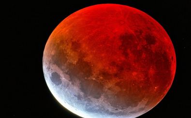 خسوف سرخ در آسمان ایران 