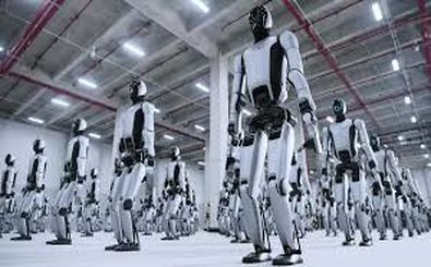 چین اولین ارتش ربات‌های انسان‌نما را به کارخانه‌ها فرستاد/ ویدئو