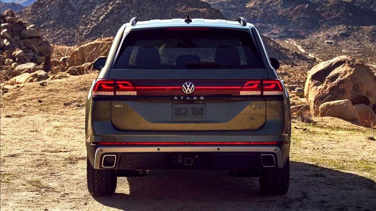 چرا خودروهای جدید اگزوز فیک دارند؟