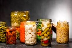 خطر مسمومیت با خیارشور و ترشی را جدی بگیرید