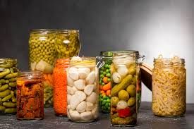خطر مسمومیت با خیارشور و ترشی را جدی بگیرید