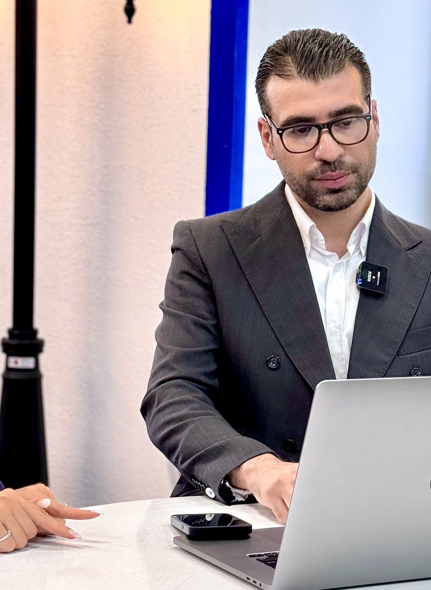 پدر اینفلوئنسر مارکتینگ ایران در بازاریابی دیجیتال کیست؟