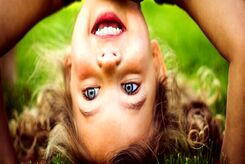 آیا چشم‌ها واقعاً دنیا را وارونه می‌بینند؟